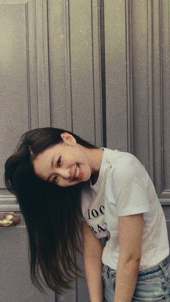 [유머] 인스타스타들이 많이 지향하는 분위기를  가진 4명 -  와이드섬