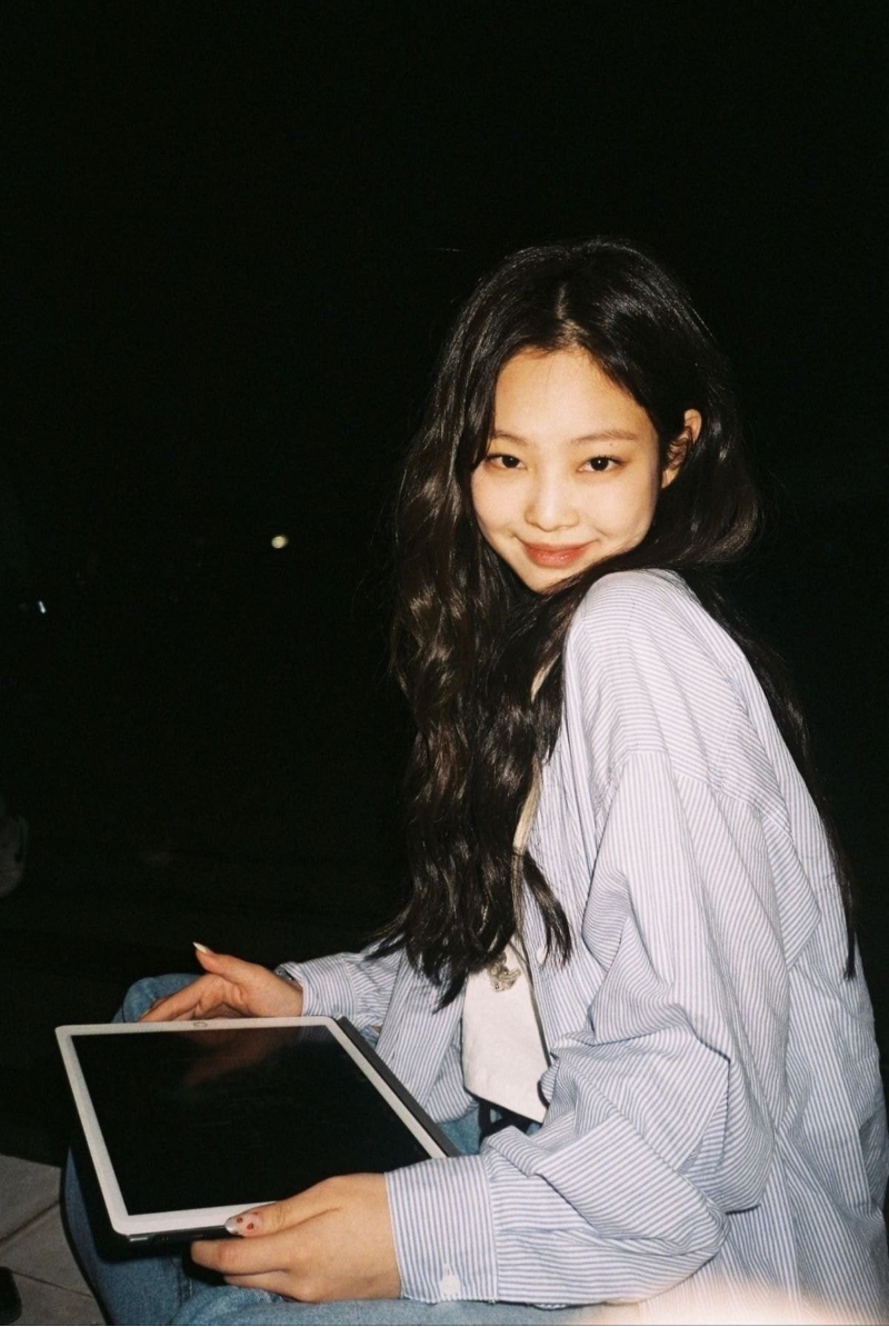 [유머] 인스타스타들이 많이 지향하는 분위기를  가진 4명 -  와이드섬