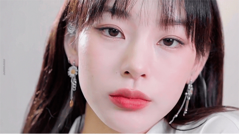 [유머] 인스타스타들이 많이 지향하는 분위기를  가진 4명 -  와이드섬