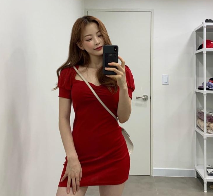 [유머] 인스타스타들이 많이 지향하는 분위기를  가진 4명 -  와이드섬