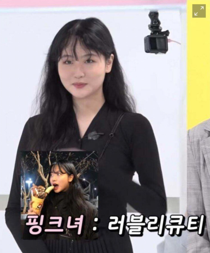 [유머] 인스타만 하는 그녀들. -  와이드섬