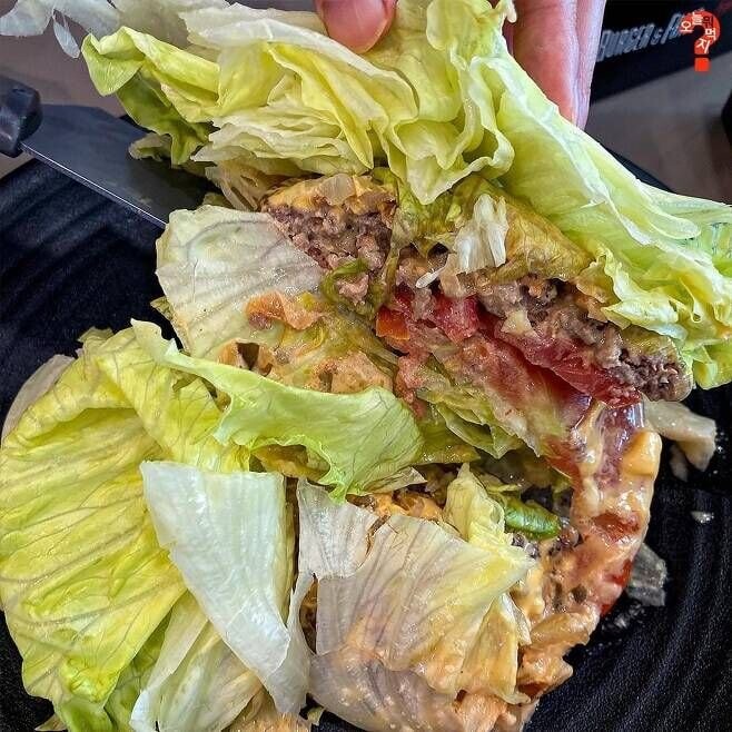 [유머] 다이어트 버거란 이런거다. -  와이드섬